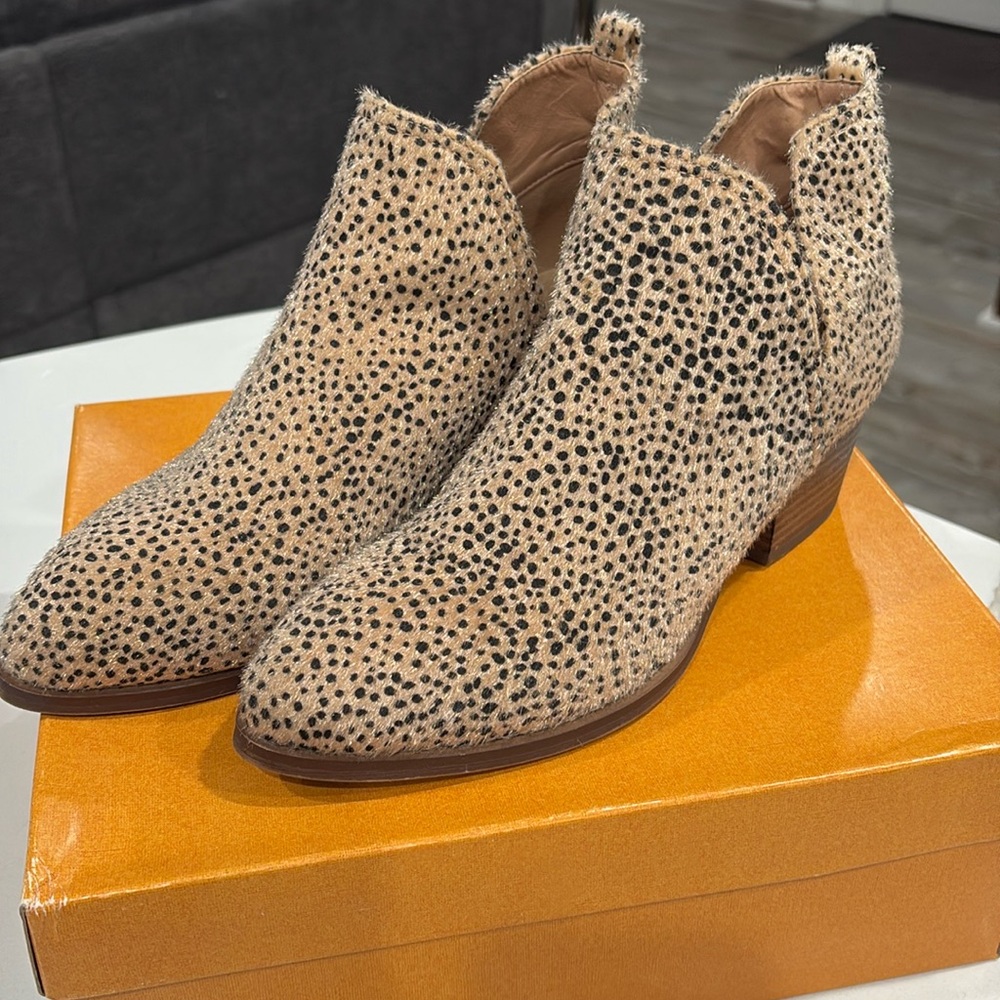 Cheetah Spot Ankle Boots